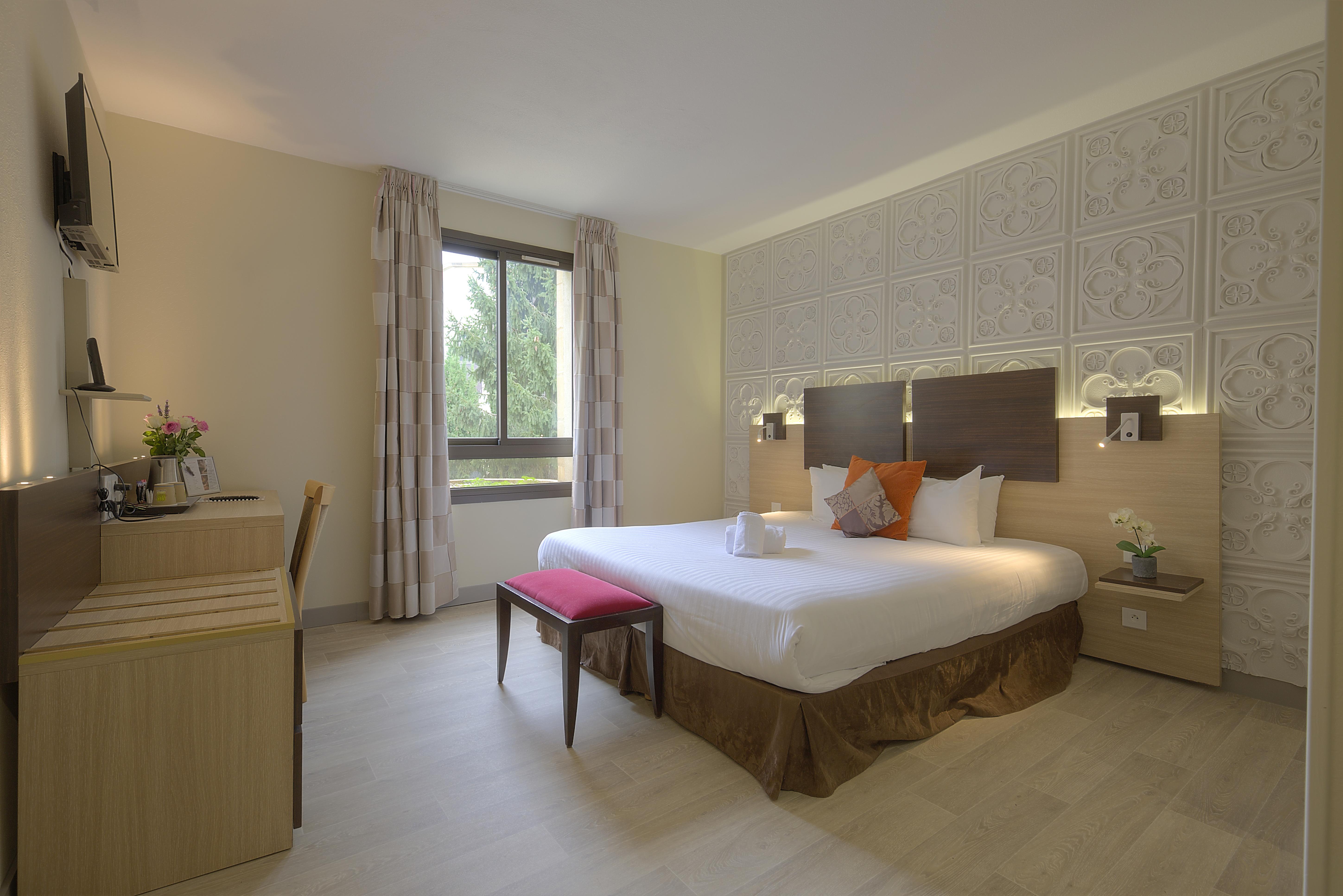 Au Grand Hotel De Sarlat - Pavillon De Selves Eksteriør bilde